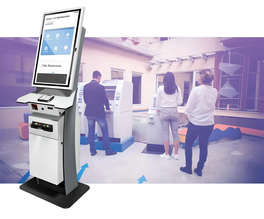 Des experts du secteur présentent les bornes POLYTOUCH® destinées au libre-service dans les banques