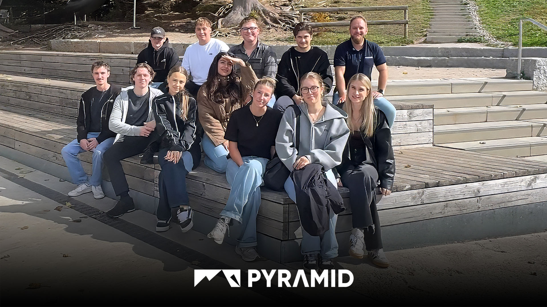 Les apprentis d'Pyramid Computer lors d'une sortie collective au Schauinsland, près de Fribourg